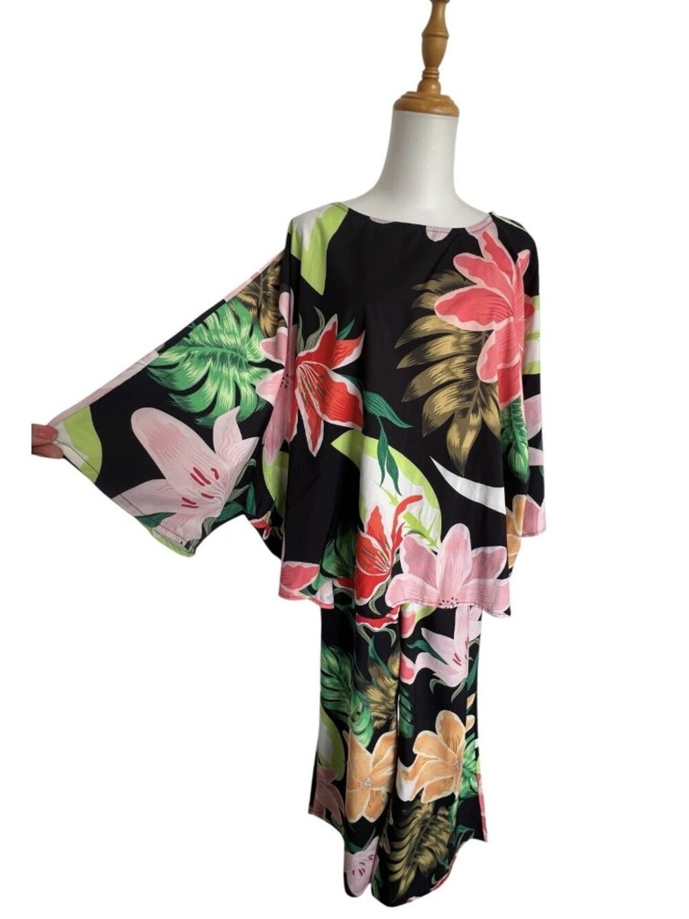 TROPICAL Pants & Top  Sz LWomen's Floral Print Matching 2 Pc Set Relaxed Pockets